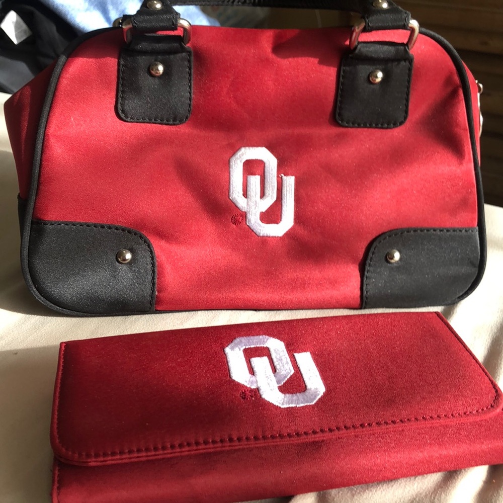 Oklahoma Sooners Sandol Purse with wallet